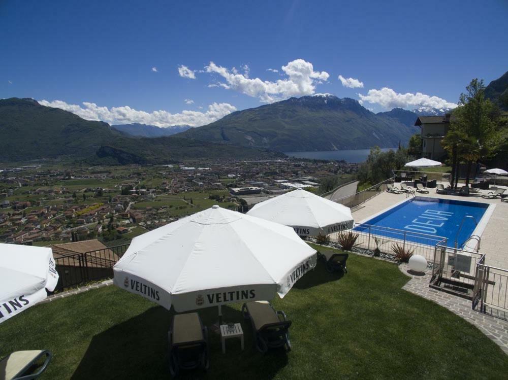 Albergo Deva Riva del Garda Exterior foto
