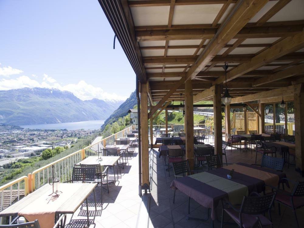 Albergo Deva Riva del Garda Exterior foto